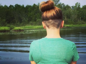 gaya rambut undercut wanita populer saat in