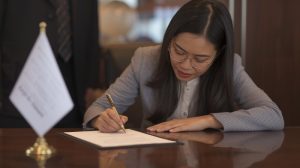 Jasa Penerjemah Tersumpah Profesional untuk Kebutuhan Dokumen Resmi