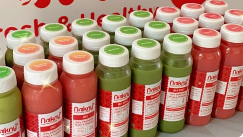 Kesegaran jus sehat Medan dari buah asli menemani aktivitas kerja.